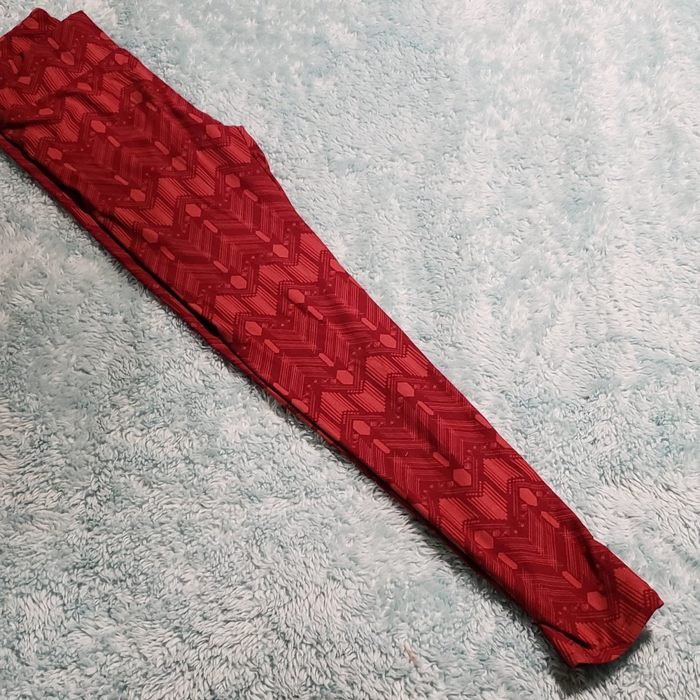 LuLaRoe os maroon leggings